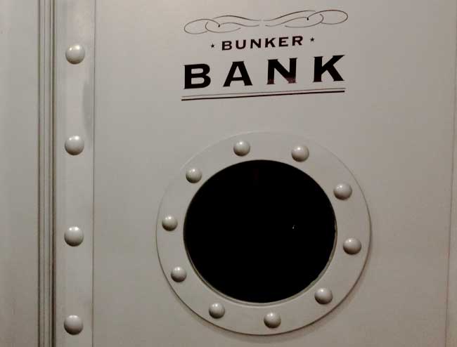 escape room Valladolid The bunker bank