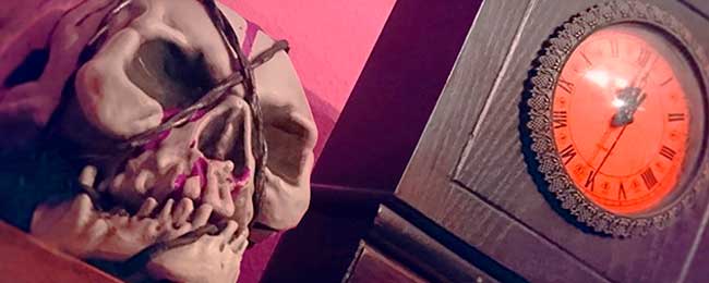 escape room Madrid The haunted box